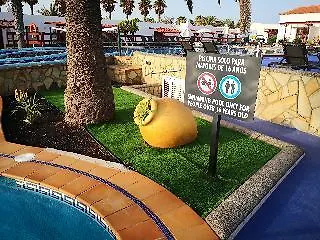 קלטה דה פוסטה Apartamentos Castillo Beach 2*, קלטה דה פוסטה